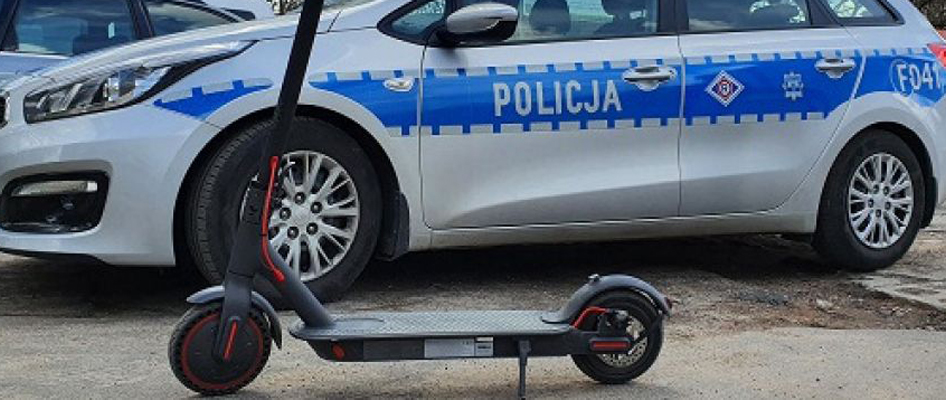 Nietrzeźwa matka wiozła hulajnogą swojego syna. Za nieodpowiedzialne zachowanie otrzymała 1300 zł mandatu