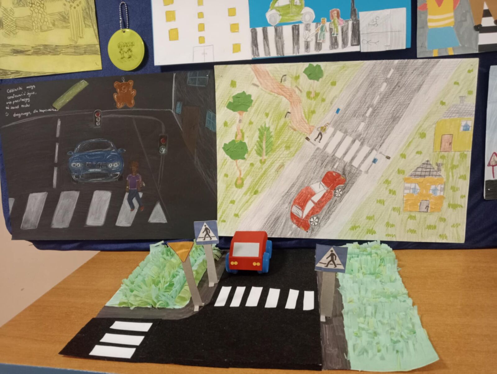 Mała szkoła świeci przykładem. „Odblaskowa Szkoła” również w Lesiewie