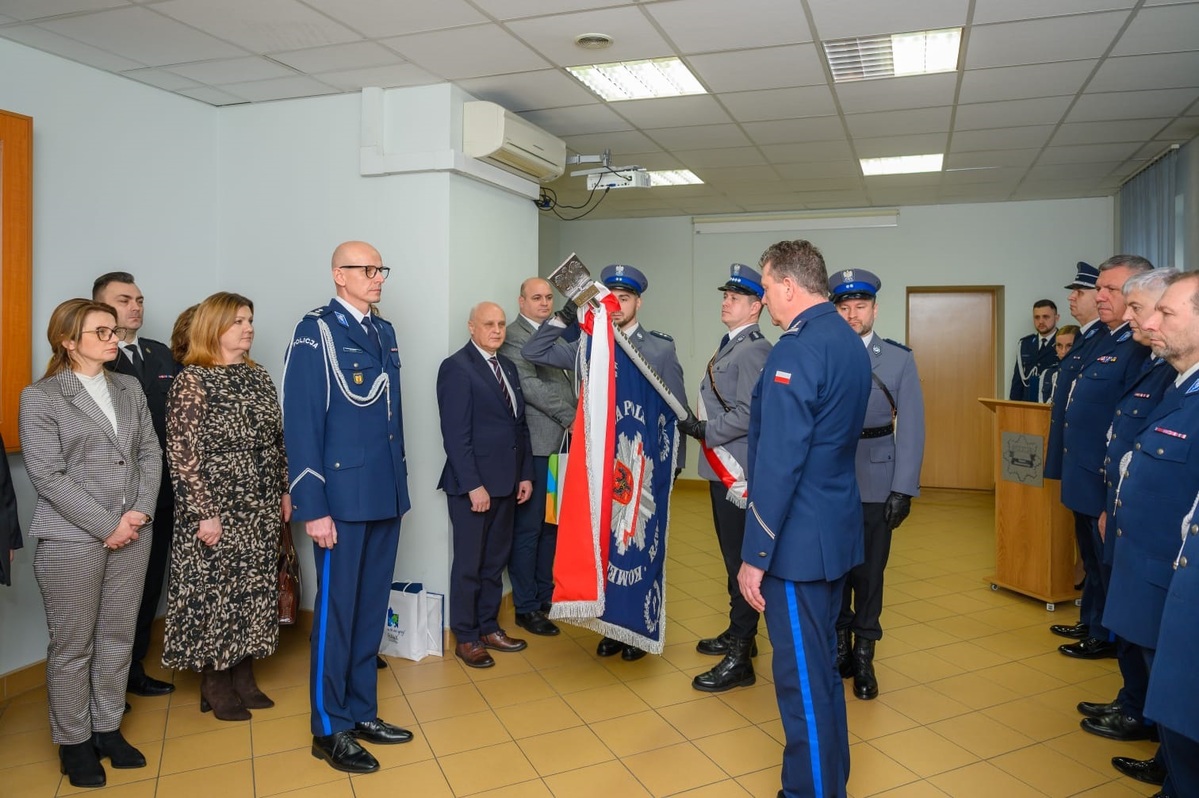 Nowy Komendant Powiatowy żaboli w Rawie Mazowieckiej. Mł. insp. Mariusz Karpik już na stanowisku